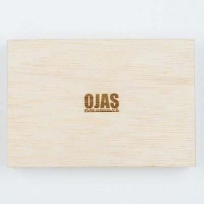 【OJAS PURE CHOCOLATE.】木箱入りフクロウチョコレート 6粒入り