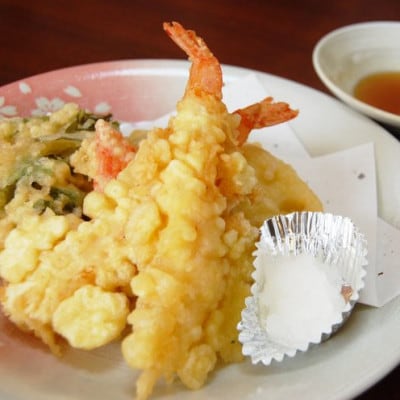 【京都府大山崎町　三笑亭】ランチお食事券 2000円分　天ぷらや天丼、季節の食材をご家族やご友人と