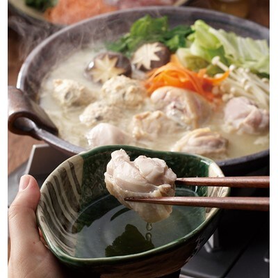 【2022年4月上旬発送】博多の味本舗　博多水炊き(4～5人前)と黄金のだしぽん酢のセット_吉富町