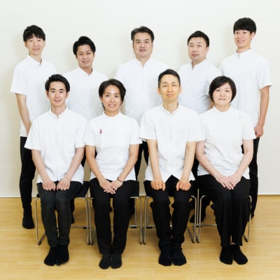 【書籍「神の手を持つ12人」に4年連続で掲載!】小橋先生が院長を務める整体院の整体施術券 8回分