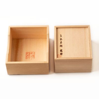 将棋駒　黒朱流　　(将棋盤は含みません。)
