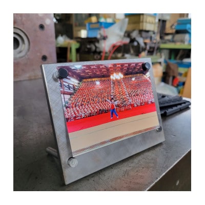 金型屋が作るアイアン雑貨　メモスタンド