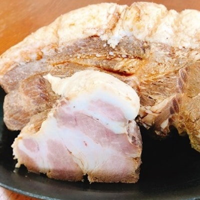 八十八家本店特製　手作りブロックチャーシュー