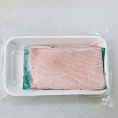 油谷産養殖本マグロ　中トロ柵　200g(1087)