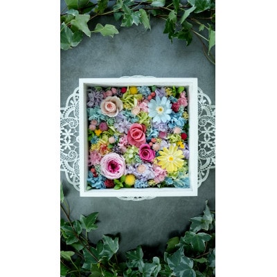 プリザーブドフラワー　春色のフレームアレンジメント