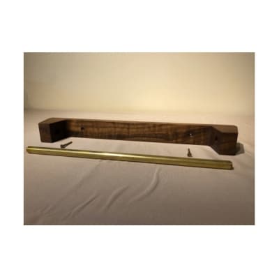 木の存在感がある「タオルかけ」(ウォルナット)【GOODWOODWORKS】_HA0414