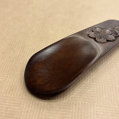 携帯靴べら(軽井沢彫・長野県伝統的工芸品)
