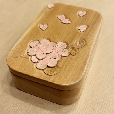 忘れ知らずの卓上ピルケース(軽井沢彫・彩色)