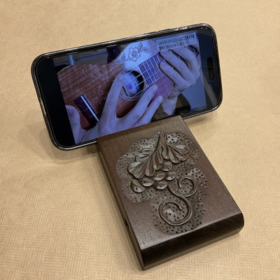 ぶどうのスマホスタンド