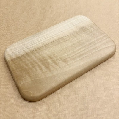 チーズ切り台(軽井沢彫)