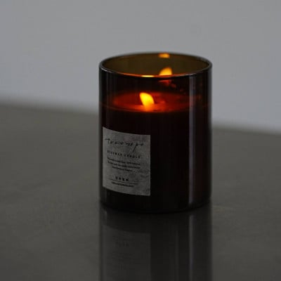 琥珀瓶の蜜蝋蝋燭　1個