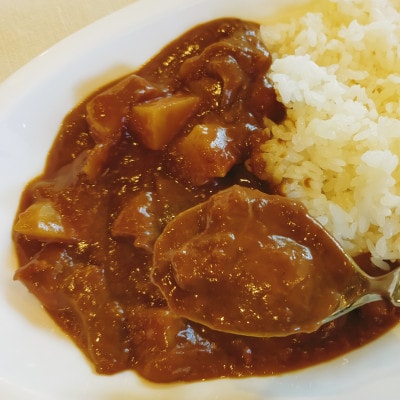 イタリア料理店のシェフが本気で作った上州牛のハンバーグと赤城牛スジ肉のカレー詰め合わせ