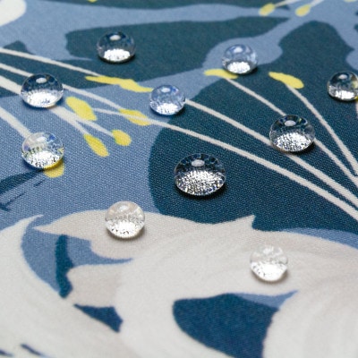 撥水風呂敷『ながれ』曼珠沙華(平織70cmサイズ)