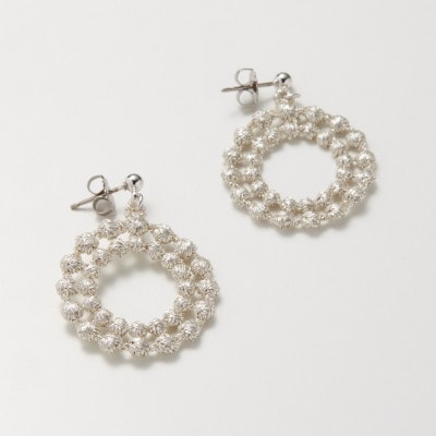 刺繍ピアス　ドイリーピアス(シルバー)