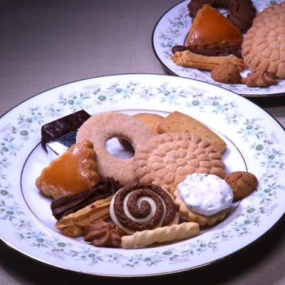 自由学園食事研究グループ　缶入りクッキー2号缶(350g)