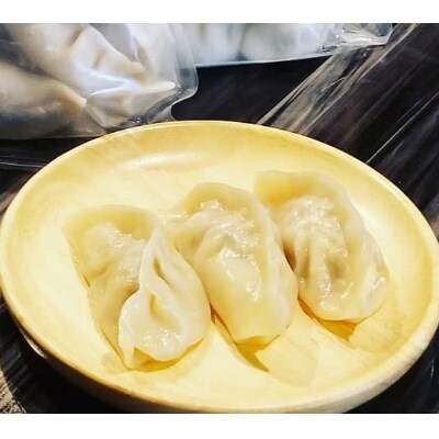 2023年9月発送開始『定期便』十勝小麦100%のモチモチ食感の皮からあふれ出す餃子 隔月全3回