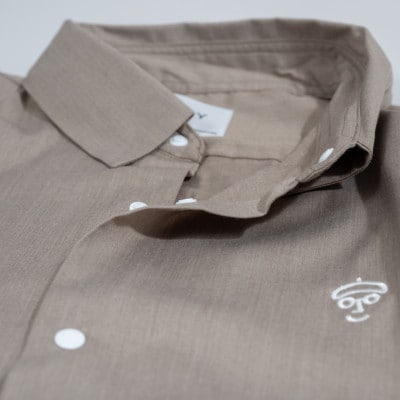 スナップボタンシャツ　BROWN　サイズ1