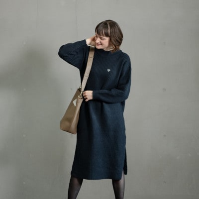 KEYMEMORY鎌倉のケーブルニットワンピース NAVY