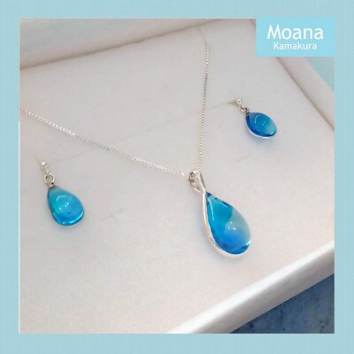 スウィングドロップピアスドロップネックレスセット　Crystal Aqua Blue