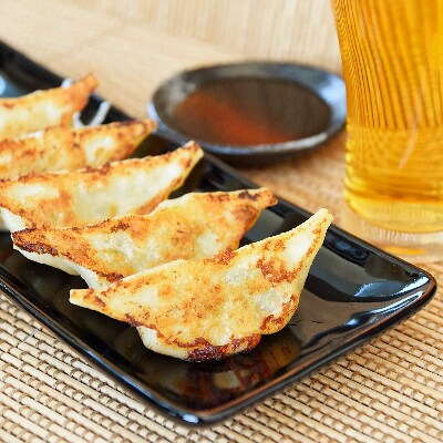 ミシュラン掲載!『餃子の店 おけ以』冷凍ぎょうざ40個【(株)さくらんぼファクトリー】