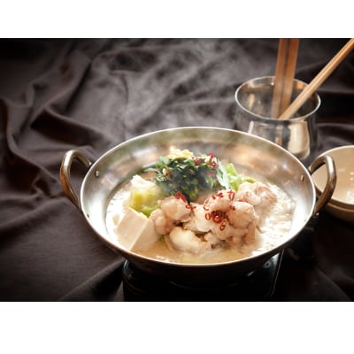 国産和牛もつ鍋セット(3～4人前)〆の極太ラーメン付