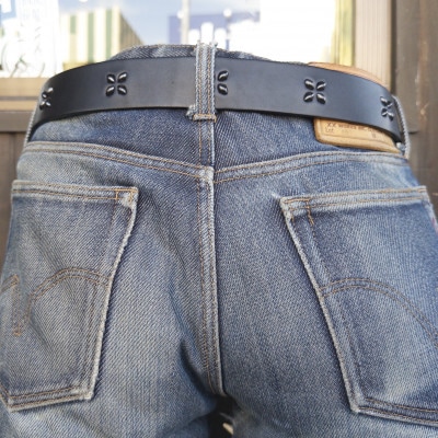 ラフテール【本革スタッズベルト(38mm)S】　CW-BELT-NOIR-FLOWER-S