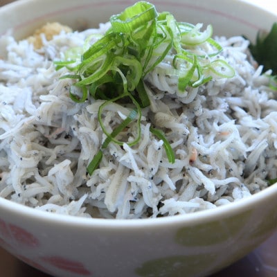 紀州湯浅醤油を使ったサーモンとカンパチの漬け&釜揚げしらすの 海鮮丼 3種セット×2 計600g