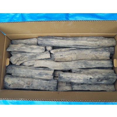 紀州備長炭　馬目中半丸　15kg