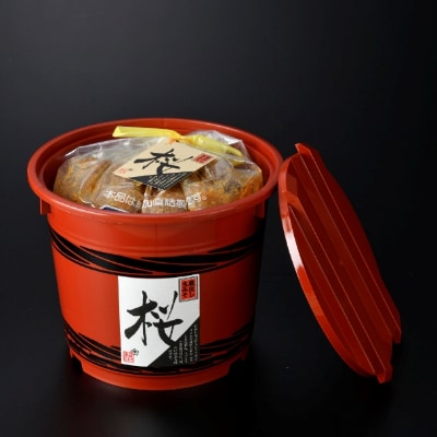 桜中味噌店　蔵出し味噌の赤樽詰め 4kg
