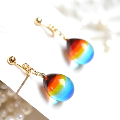 【Soukore】ガラスアクセサリー Rainbowイヤリング