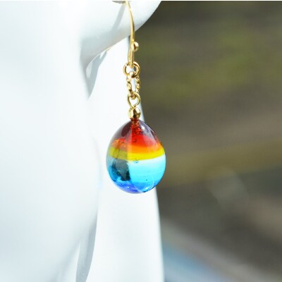 【Soukore】ガラスアクセサリー Rainbowイヤリング