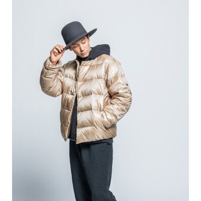 北海道ダウン:RETAR NUY/CISE 26 カーディガン 男女兼用　ベージュ/XLサイズ
