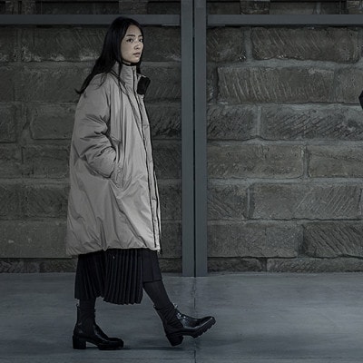 北海道ダウン:RETAR NUY/TANNE ロングダウンコート25 男女兼用 ベージュ/Lサイズ