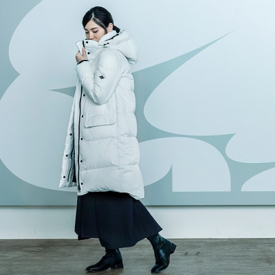 北海道ダウン:RETAR NUY/MAW ロングダウンコート25 女性サイズ ホワイト/Mサイズ