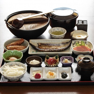 入鹿温泉ホテル瀞流荘　湯元山荘湯ノ口温泉　宿泊及びレストラン利用割引券 30,000円分