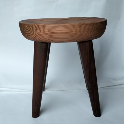 おしりんスツール　脚部鉄染め・杉材