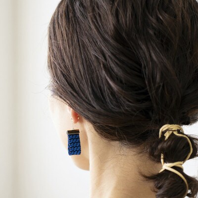kuska fabricのガルザピアス【丹後ブルー】世界でも稀な手織りファブリック