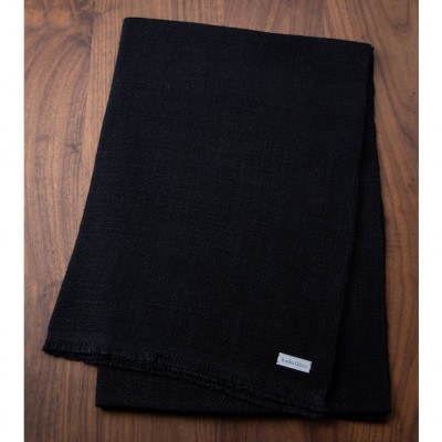 【手織りマフラー】ブラック 手紡ぎシルク真綿 kuskafabric 丹後の絹織物【高島屋選定品】