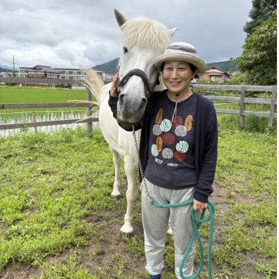 馬の暮らし体験(ホースセラピー)馬と触れあい乗ってみる 2時間コース 1名様【京都府与謝野町】
