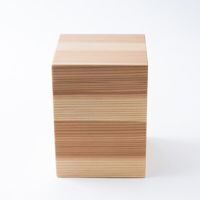 智頭杉の骨つぼ(ペット用)