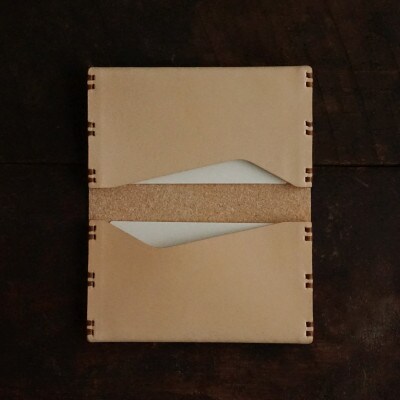 名刺 / カード入れ 薄型中開き 牛ヌメ革