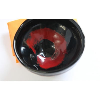 縄文のぐい呑み 黒漆 赤漆