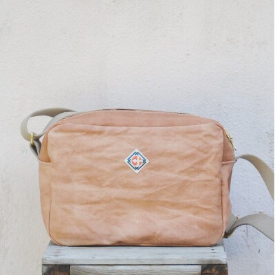 shoulder bag　KAKISHIBU