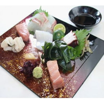 《7袋》徳島県椿泊産　天然極カットわかめ　13g×7