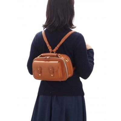 ショルダーバッグ　A5　3Way 　キャメル