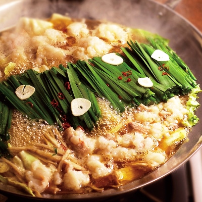 月形牛もつ鍋(醤油)&厚切ステーキ セット