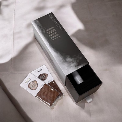 鉄の町 東海市から生まれたお香立て～雲海～