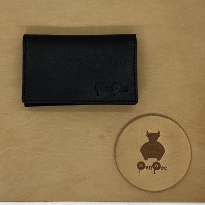 知多牛革の名刺入れ(ブラック)