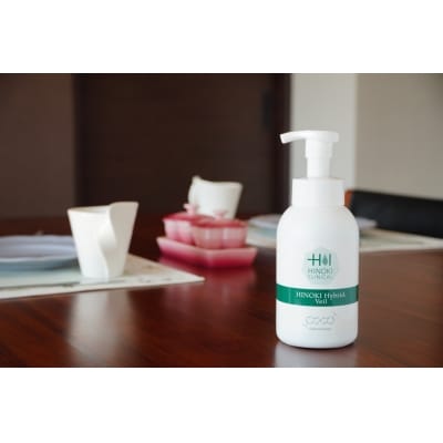 手指をやさしい泡で守る　泡状ハンドローション　ハイブリッドヴェール(400ml×4本)