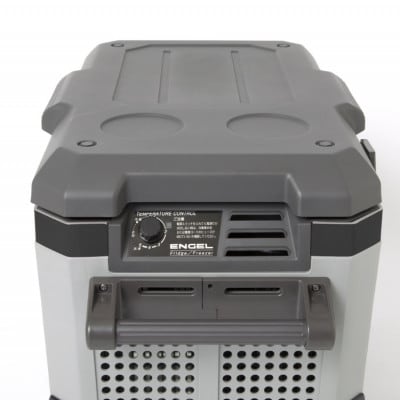 ポータブル冷蔵庫 車載冷蔵庫 エンゲル ENGEL 冷凍冷蔵庫 38L MR040F アウトドア 黒